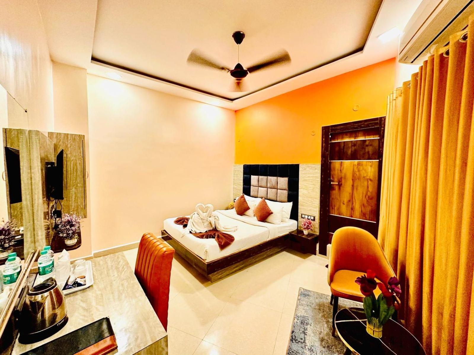 שמשבאד Hotel Sky International- Airport Zone Hyderabad מראה חיצוני תמונה